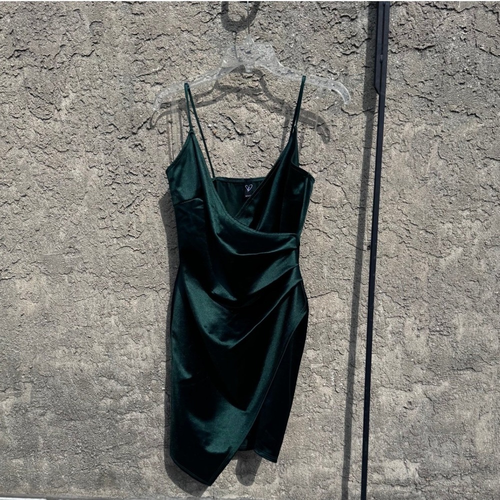 Windsor Mini Dress Women Large Emerald Green Satin Ruched Tulip Hem Bodycon